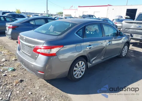 2015 Nissan Sentra S z USA, uszkodzony, nr VIN 3N1AB7AP1FY372600